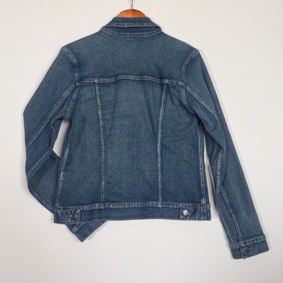 Kut from the Kloth JACQUELINE Cropped Denim Jacket size L dark stone wash color - Picture 4 of 14